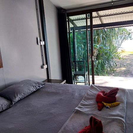 Monkey Island Resort Koh Mak Exterior photo