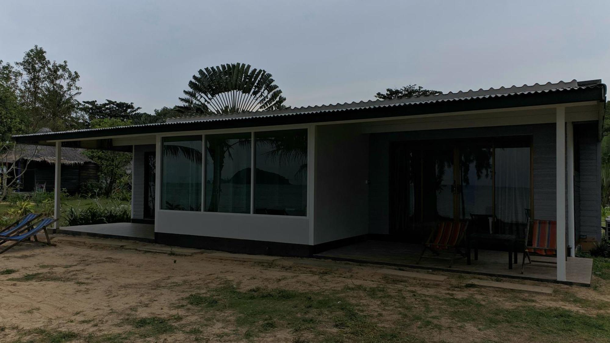 Monkey Island Resort Koh Mak Room photo