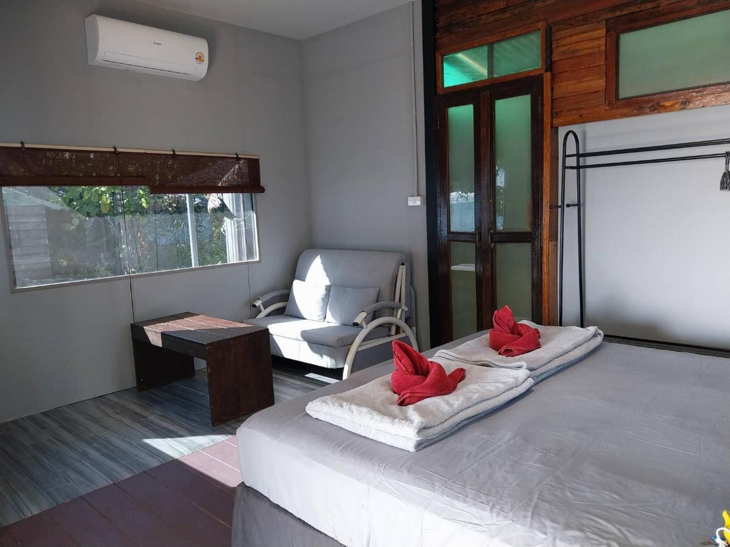 Monkey Island Resort Koh Mak Exterior photo