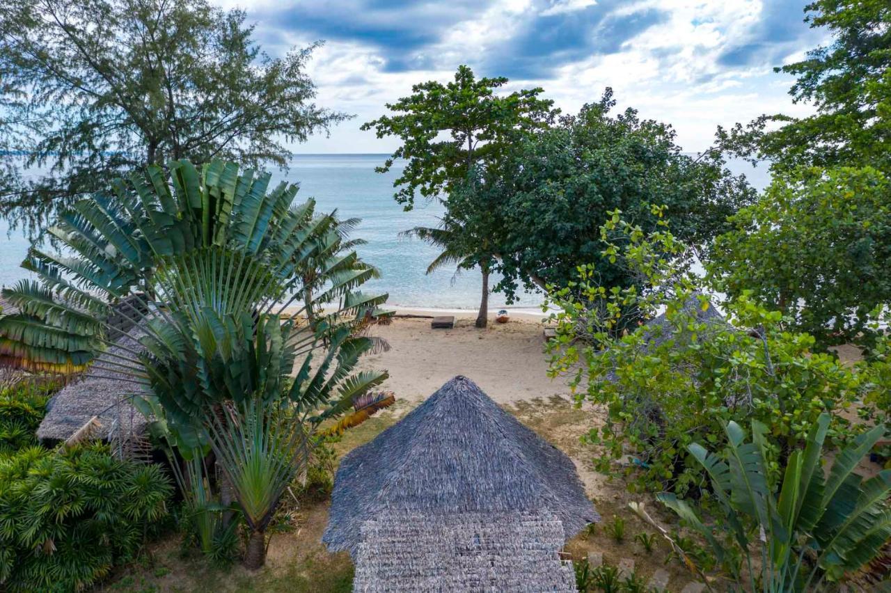 Monkey Island Resort Koh Mak Exterior photo